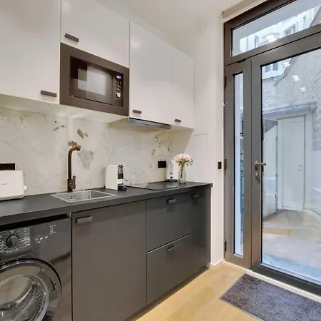 Stunning Apartment- 2br 6p - Pigalle - Opera Paris